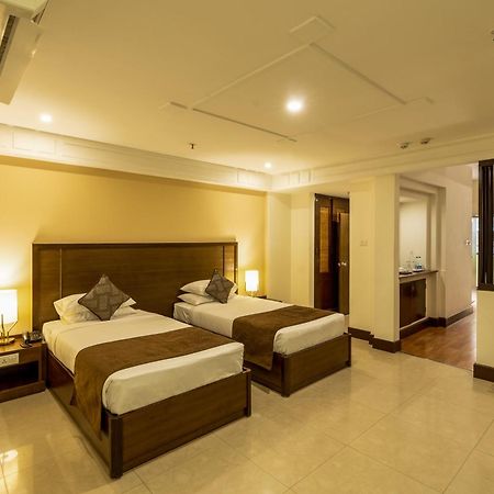 Ivory Tower Hotel Bangalore Exterior foto